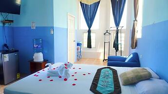 Seaview Deluxe Studio w Kitchenette, Balcony &pool