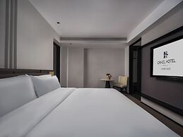 CNHOL RADIENT HOTEL