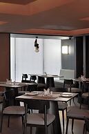 CNHOL RADIENT HOTEL