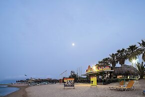 La Palma Beachfront Suites