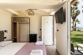 La Palma Beachfront Suites