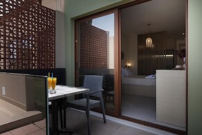 La Palma Beachfront Suites