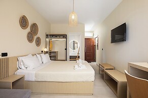 La Palma Beachfront Suites