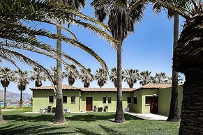 La Palma Beachfront Suites