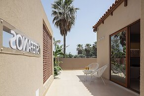 La Palma Beachfront Suites