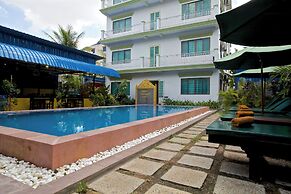 Damnak Riverside Villa