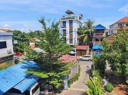 Damnak Riverside Villa