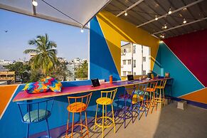 goSTOPS Bengaluru Gandhi Nagar Majestic.