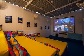 goSTOPS Bengaluru Gandhi Nagar Majestic.