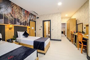 Bulton Hotel Airport