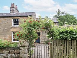 2 Whinstone Cottage