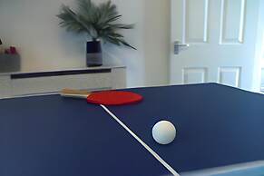 Cozy Manchester Retreat With 2 Bedrooms