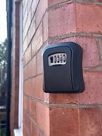 Cozy Manchester Retreat With 2 Bedrooms