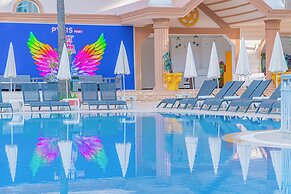 Pyxis Point Hotel - All Inclusive
