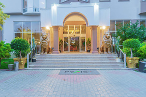 Pyxis Point Hotel - All Inclusive