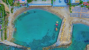 Pyxis Point Hotel - All Inclusive