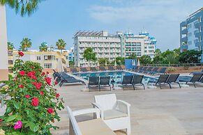 Pyxis Point Hotel - All Inclusive