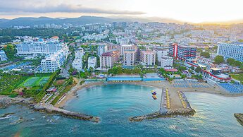 Pyxis Point Hotel - All Inclusive