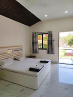 Shri Swami Krupa Holiday Resort