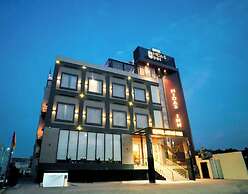 Hotel Midas Inn Mathura