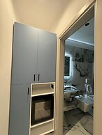 Maison Apartments