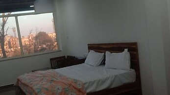 Hotel Mid Town