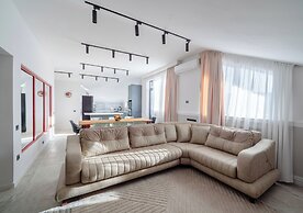 Niabi 3BDR Mansard