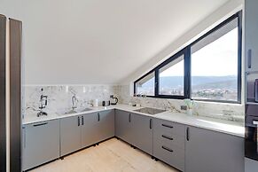 Niabi 3BDR Mansard