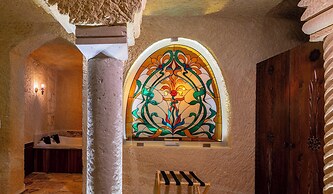 Lagoon Cave Suites