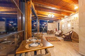 Lagoon Cave Suites