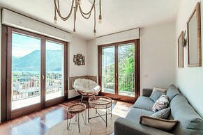 Sky Attic Lake Como