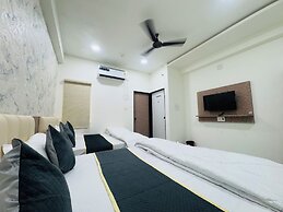 Hotel shiv palace