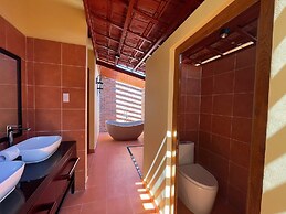 La Vela Legacy Resort