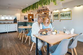 Elements Suites