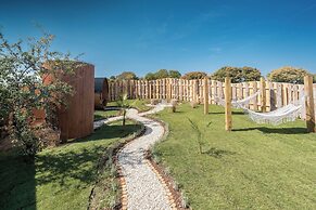 Elements Suites