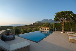 Villavia Residence - Sorocco Villa