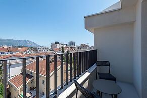 Lucciola Boutique Rooms