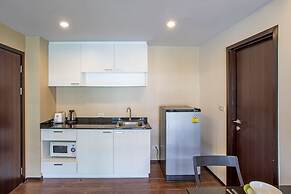 The Title Rawai Pool View Apartment F303