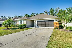 10 Mi to Ocean: Home w/ Lanai in Ormond Beach!