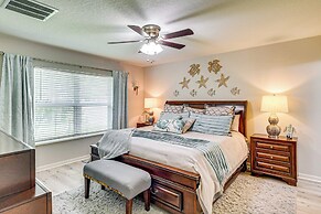 10 Mi to Ocean: Home w/ Lanai in Ormond Beach!