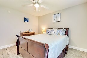 6 Mi to Navarre Beach: Dog-friendly Home w/ Yard