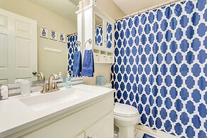 6 Mi to Navarre Beach: Dog-friendly Home w/ Yard