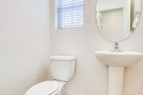 9 Mi to Downtown Slc: Peaceful Home w/ Pool Access