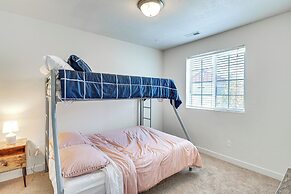 9 Mi to Downtown Slc: Peaceful Home w/ Pool Access