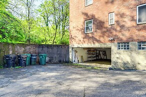 1 Mi to University of Cincinnati: Avondale Gem!