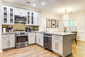 18 Mi to Atlanta: Family Retreat w/ Patio