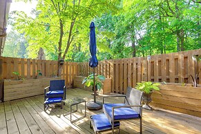 18 Mi to Atlanta: Family Retreat w/ Patio