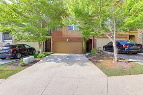 18 Mi to Atlanta: Family Retreat w/ Patio