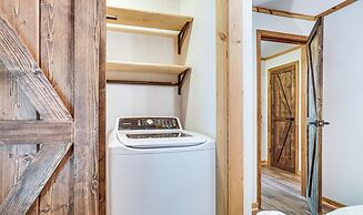 5 Mi to Helen: Hideaway w/ Deck & Grill!