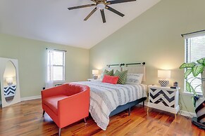 4 Mi to Stone Mountain: Retreat w/ Fenced Yard!